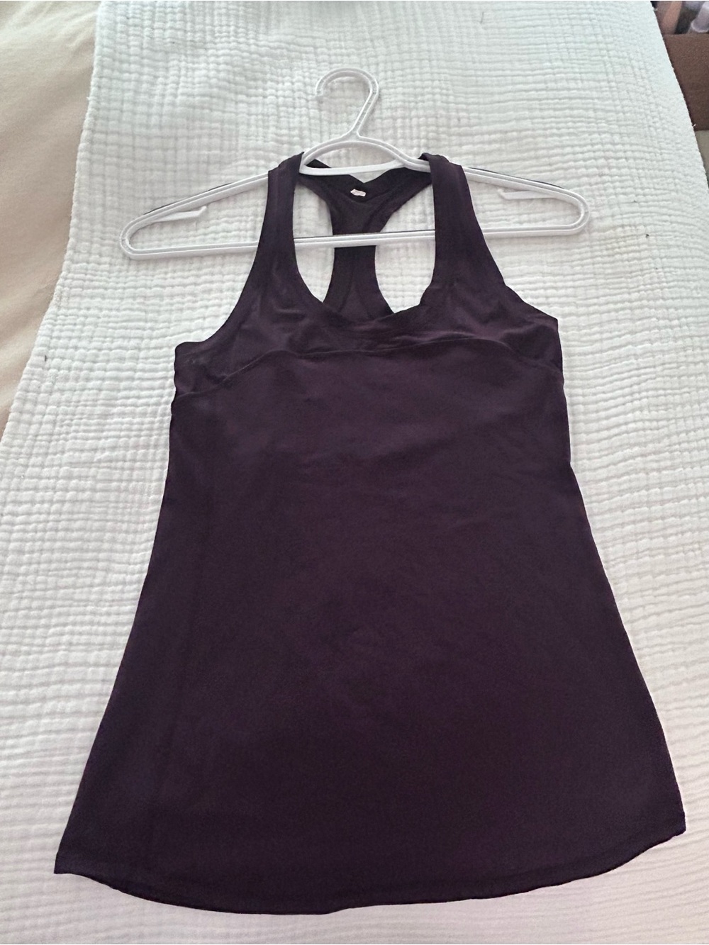 Lululemon racer back plum/burgundy tank top - size 6, excellent condition